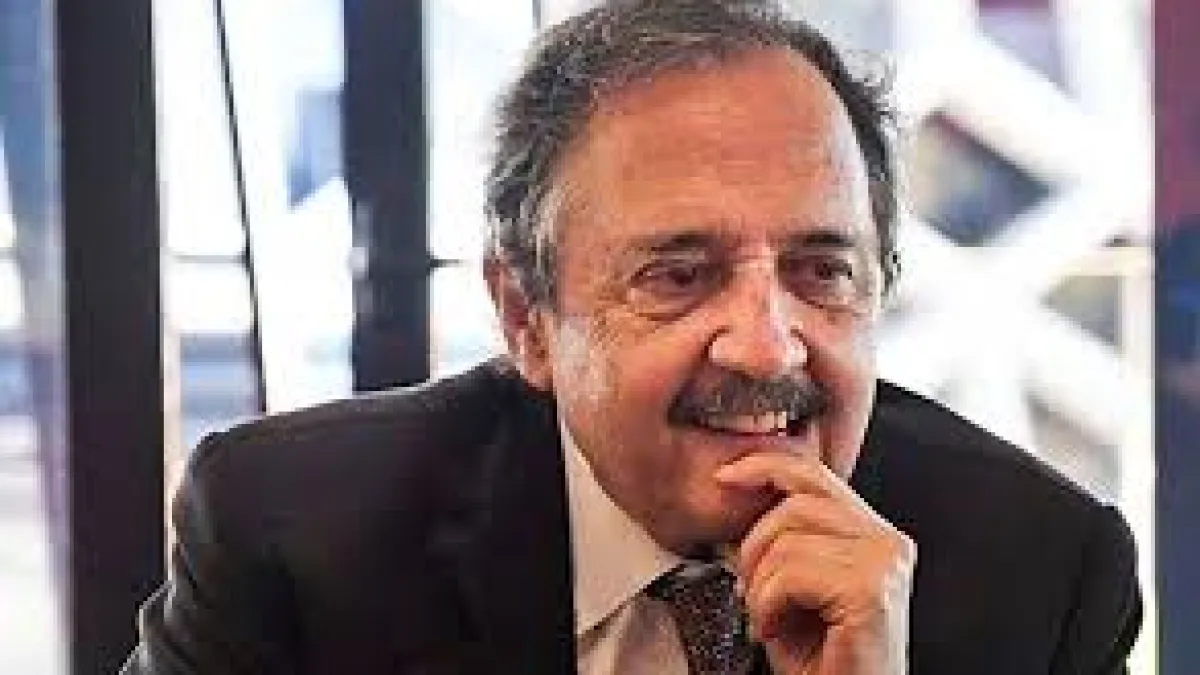 Un sector de la UCR quiere expulsar a Alfonsín del partido