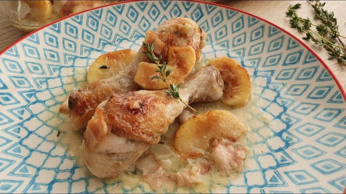 Pollo a la normanda