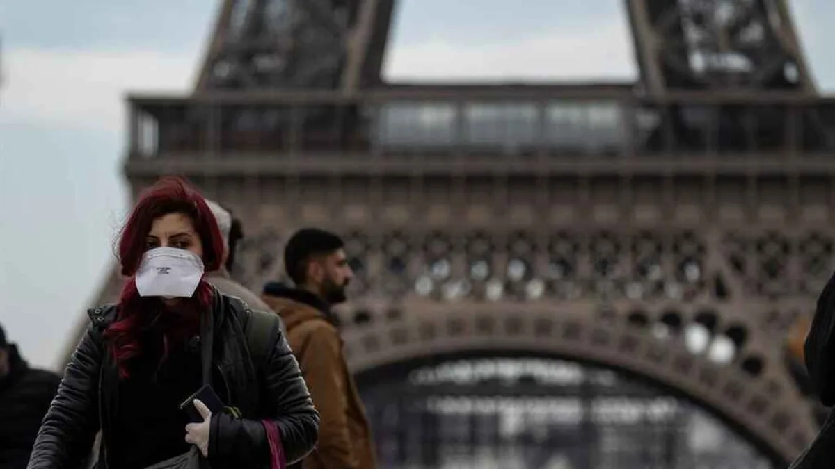 Francia vuelve al confinamiento por un mes