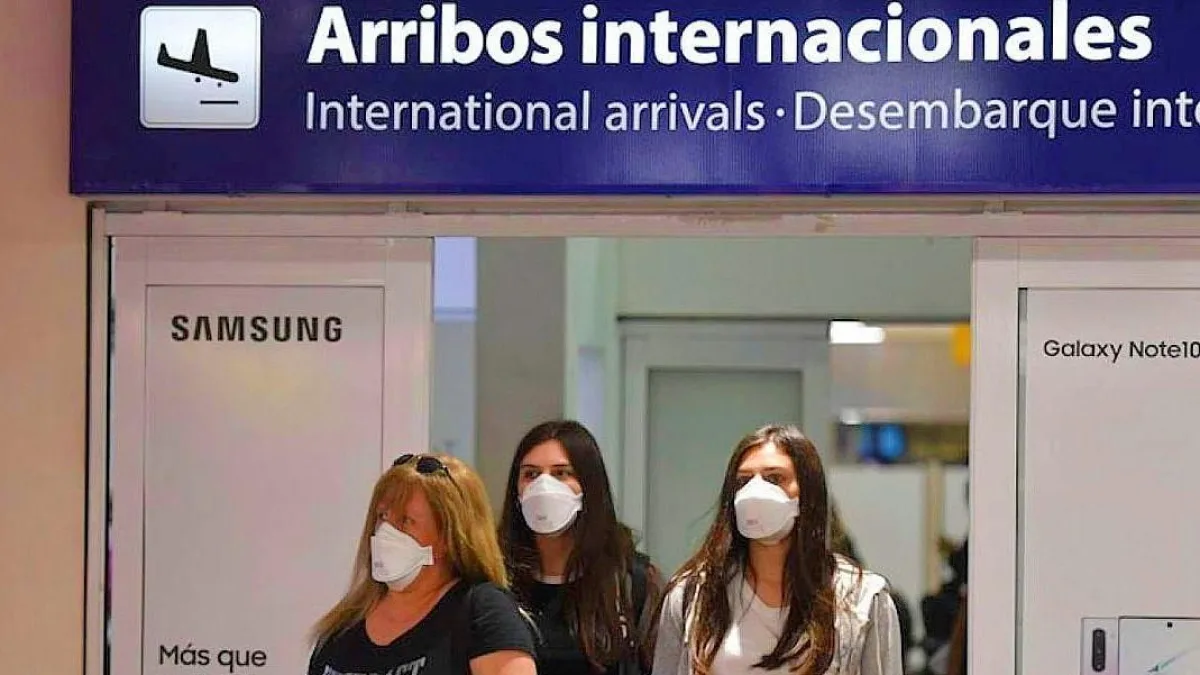 El Gobierno anunció que se suspenden los vuelos desde Brasil, Chile y México