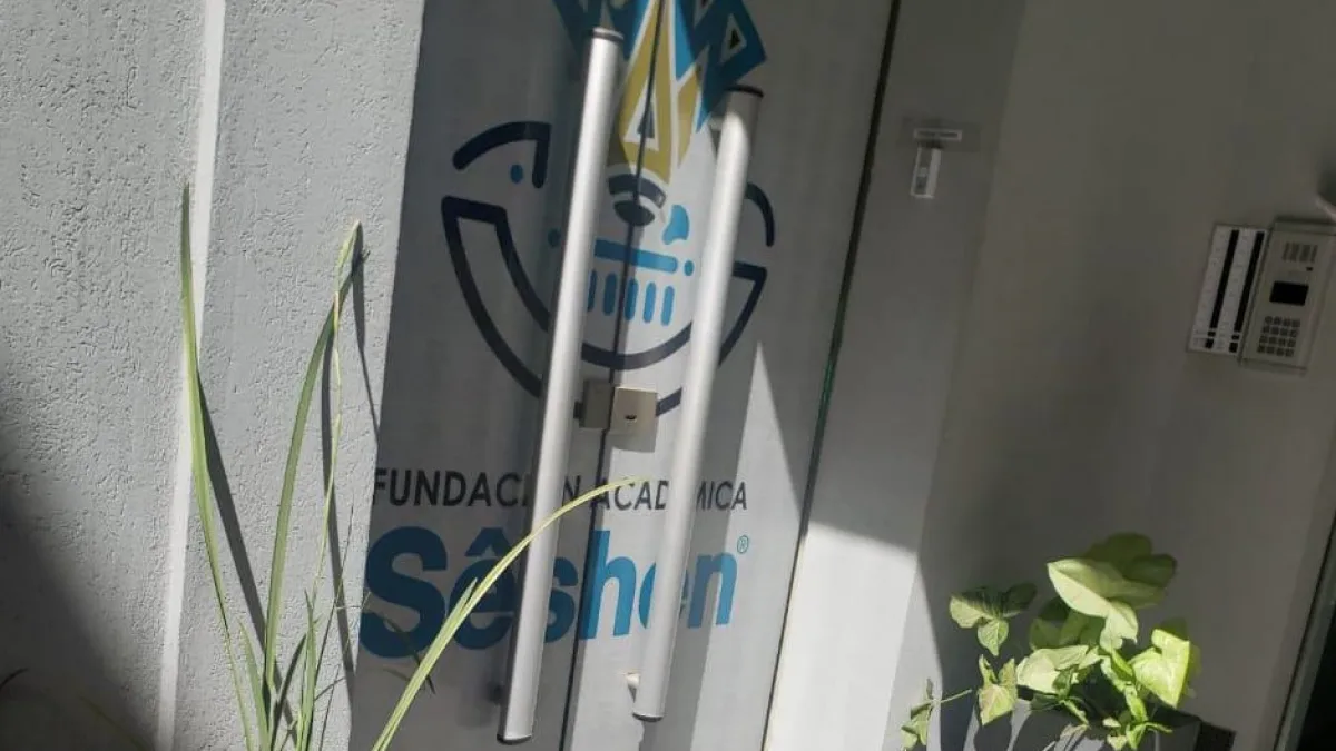 Más pedidos de captura para la banda que ofrecía terapias de "sanación" egipcia