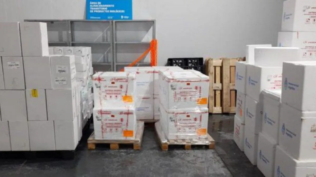 Córdoba recibió 6.300 dosis de Sputnik V para el interior provincial