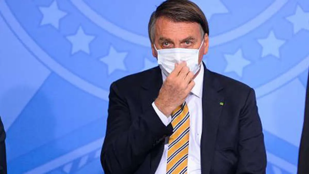 Internaron a Bolsonaro por una crisis de hipo y dolores abdominales
