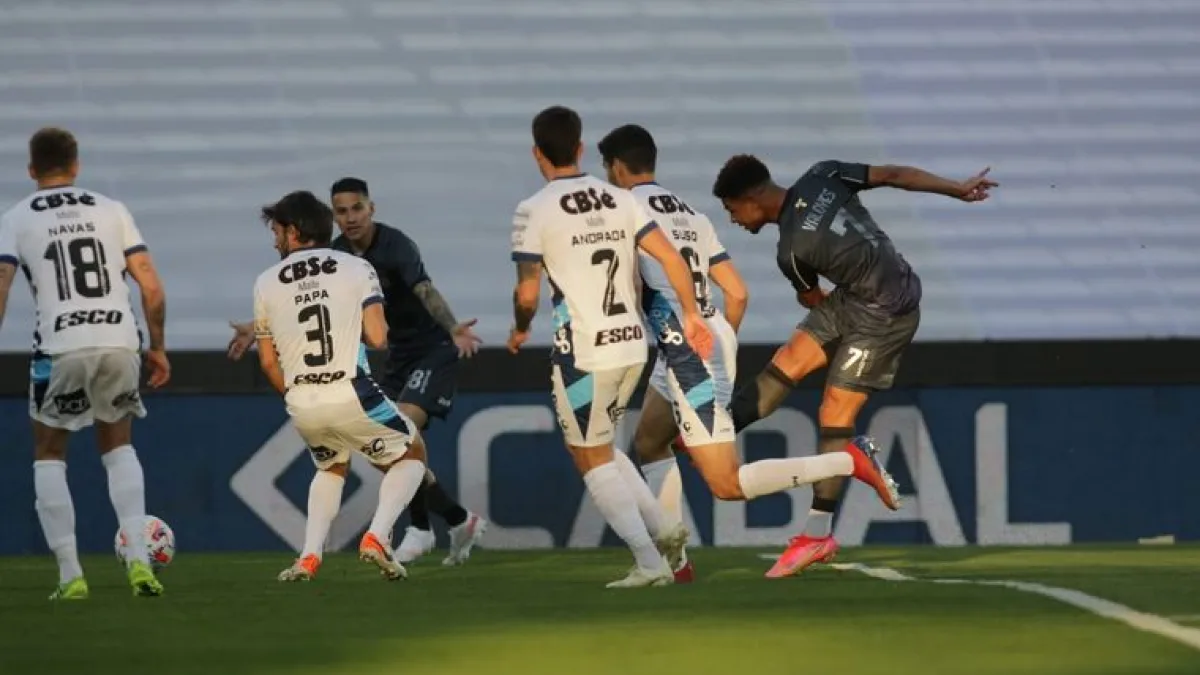 Talleres le ganó 2-0 a Arsenal en el Kempes
