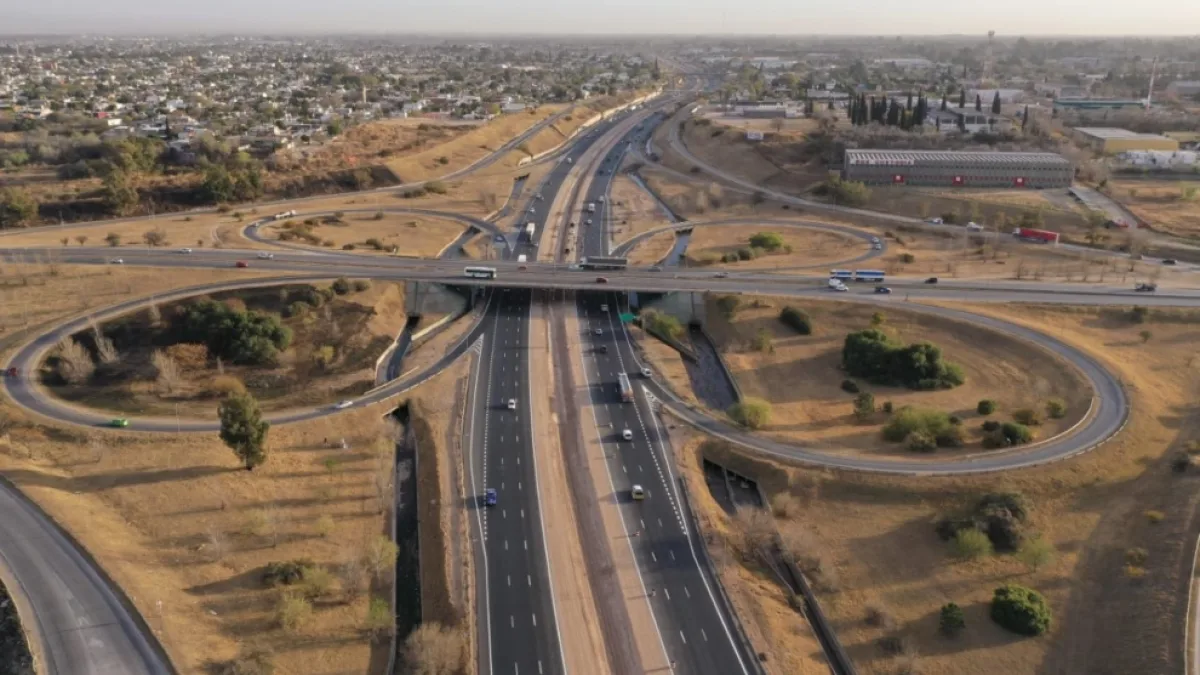 La Provincia habilitó el tercer carril en Circunvalación