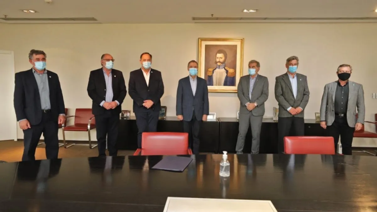 Schiaretti pidió que se levante la restricción a la exportación de carne