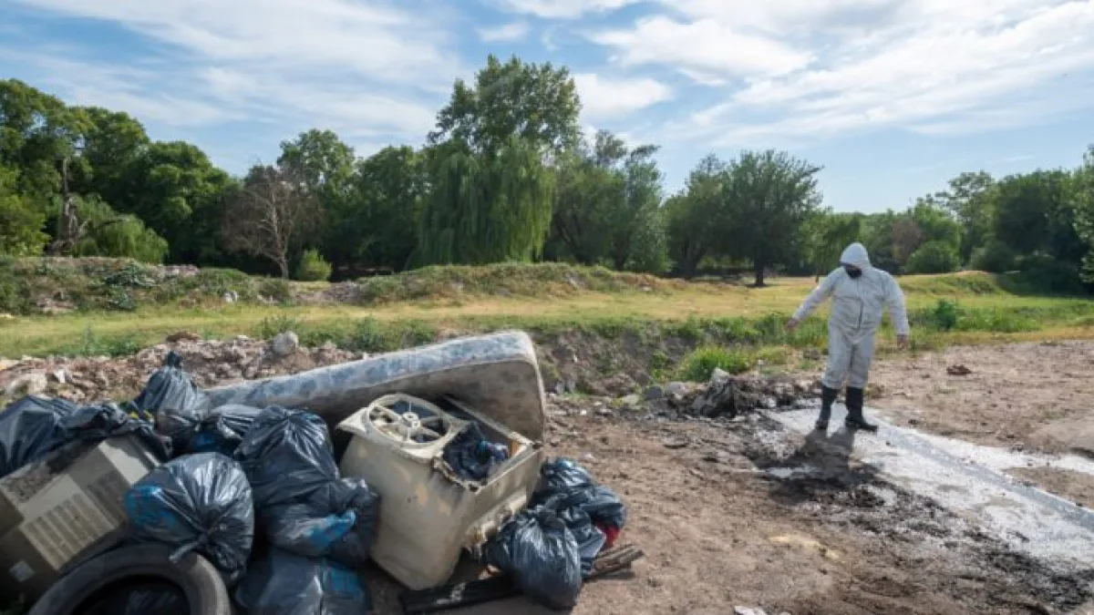 Costanera Sur: limpian desagües y extraen más de 2.700 kilos de basura