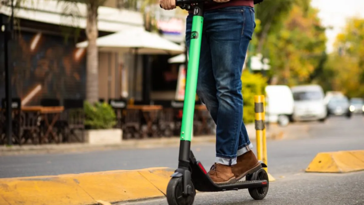 La Municipalidad regulará el uso de bicicletas y monopatines eléctricos