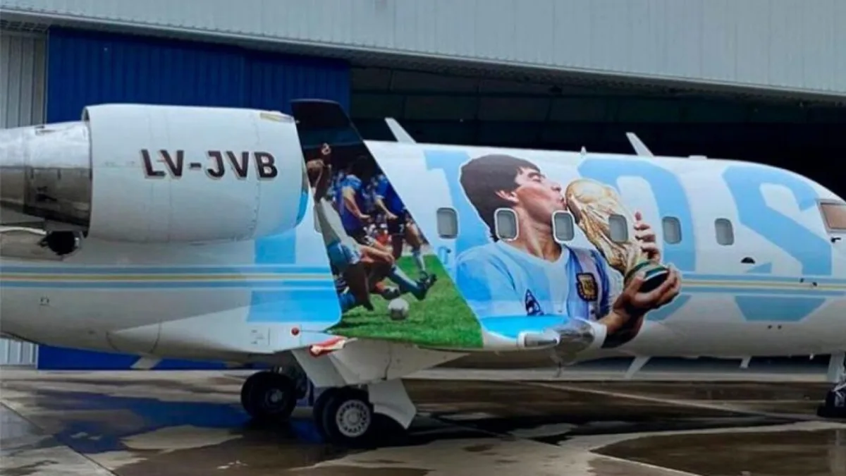 TANGO D10S: el avión en homenaje a Diego Maradona que irá a Qatar