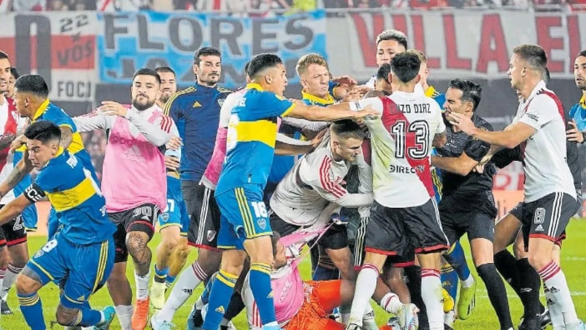 River le ganó a Boca sobre el final con un penal que desató escándalo
