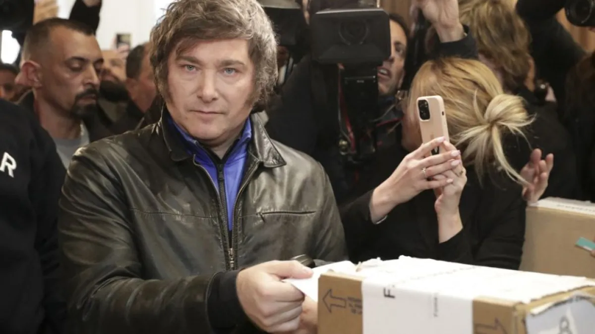 Javier Milei denunció un "intento de robo o destrucción de boletas"
