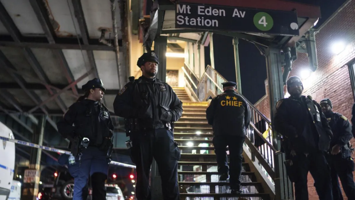 Un muerto y cinco heridos en un tiroteo en el metro de Nueva York