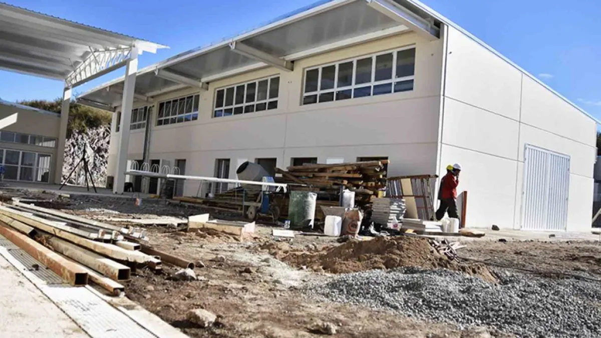 Construyen nuevas escuelas secundarias de oficios en las Sierras Chicas