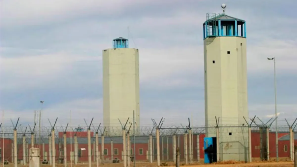 Reclusos del penal de Bouwer tomaron de rehenes a otros internos