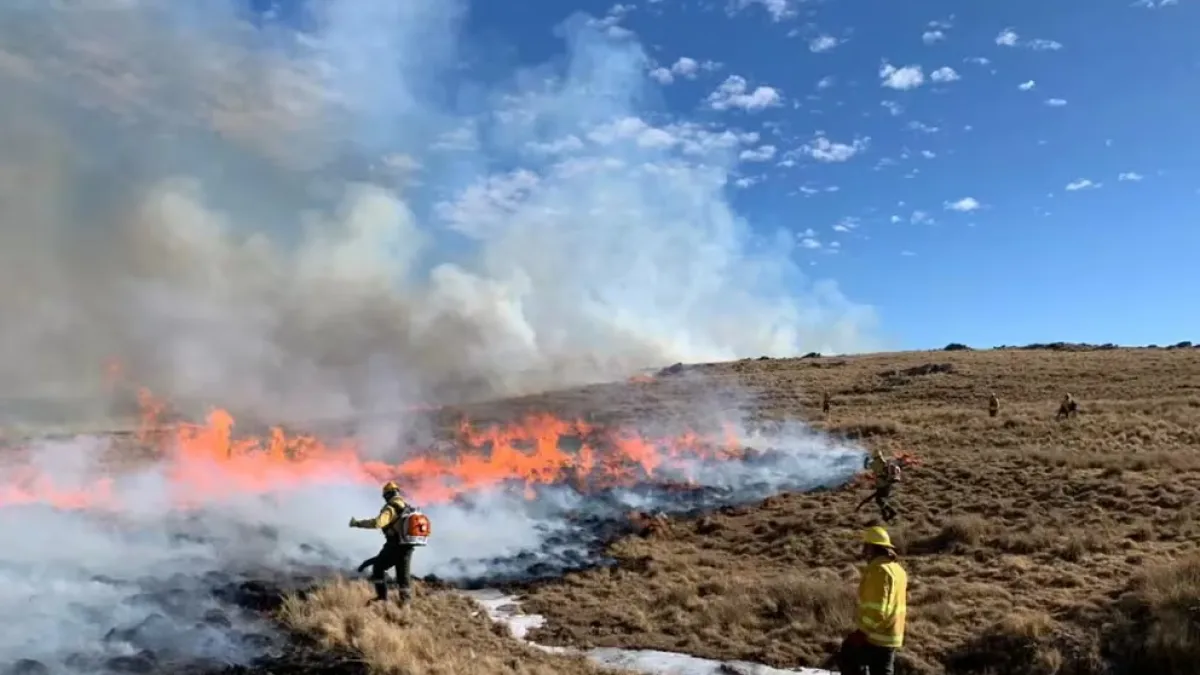 Cuarto día de incendios en el Cerro Champaquí