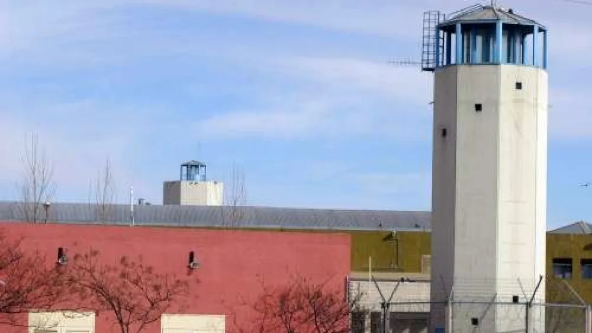 Incautaron 42 celulares en el penal de Bouwer