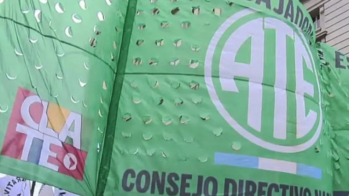 Trabajadores estatales harán un paro de 24 horas en rechazo al veto presidencial