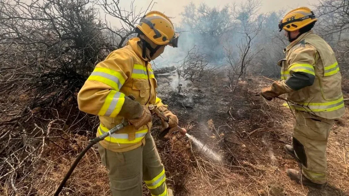 Incendios: continúan activos los focos en Quebrada de la Mermela y San Marcos Sierras