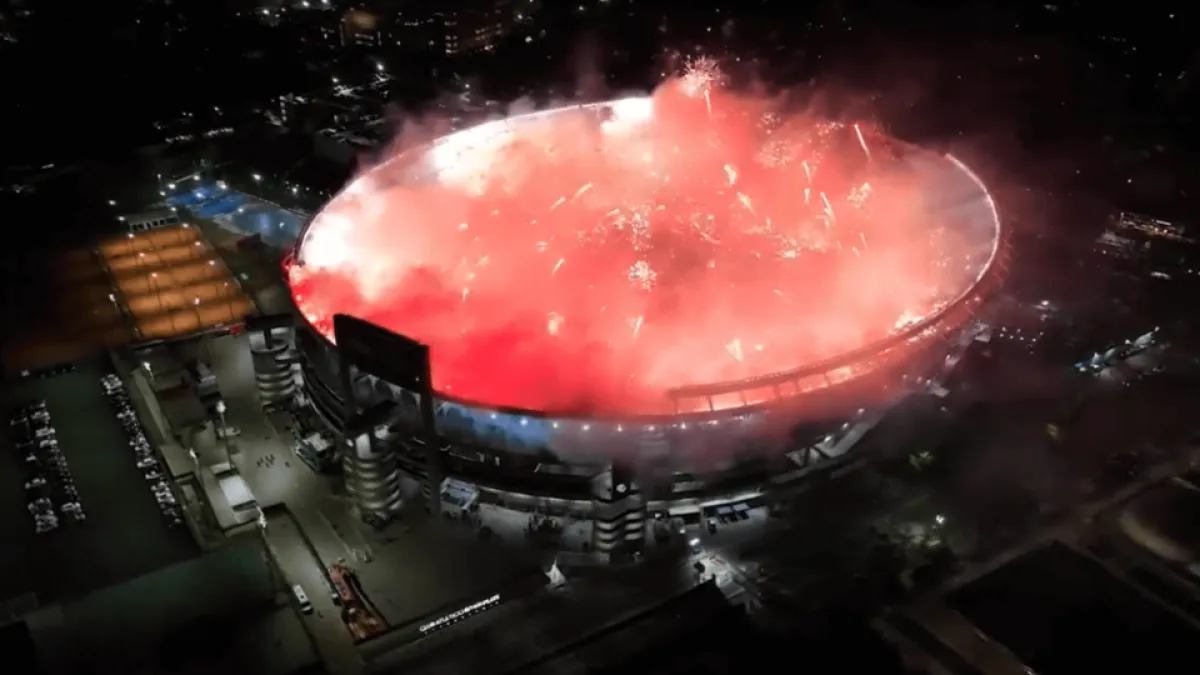 Clausuraron El Monumental por el uso de pirotecnia ante Atlético Mineiro