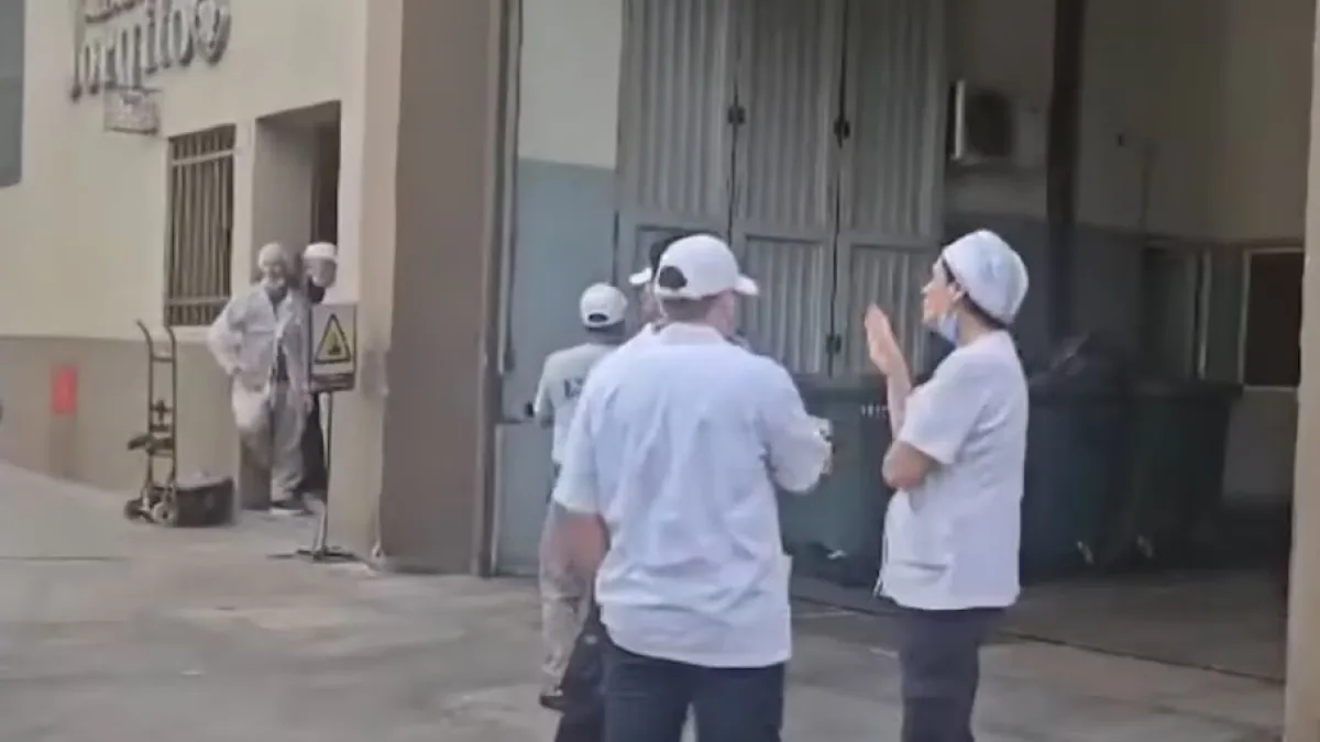 Incendio en la fábrica de alfajores Jorgito