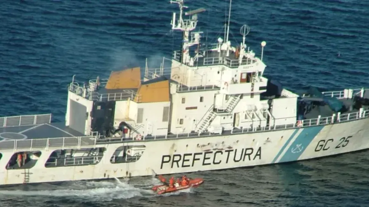 Encontraron muerto a un hombre en un buque de la Prefectura