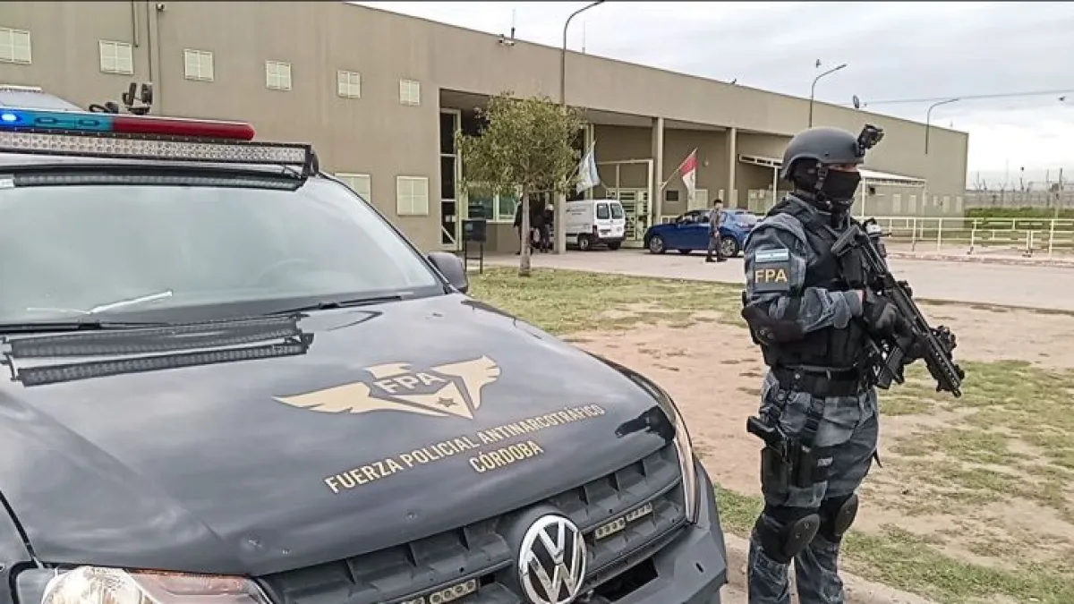 Más de mil efectivos realizaron requisas en la cárcel de Bouwer