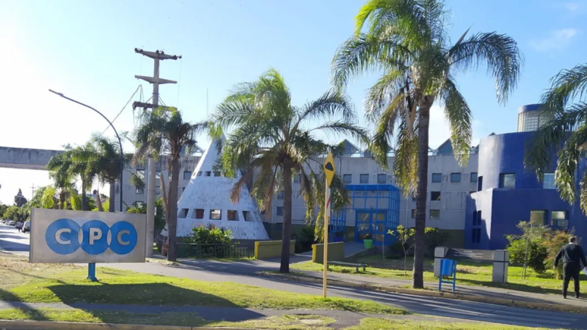 Este viernes abrirán los 17 CPC con horario extendido