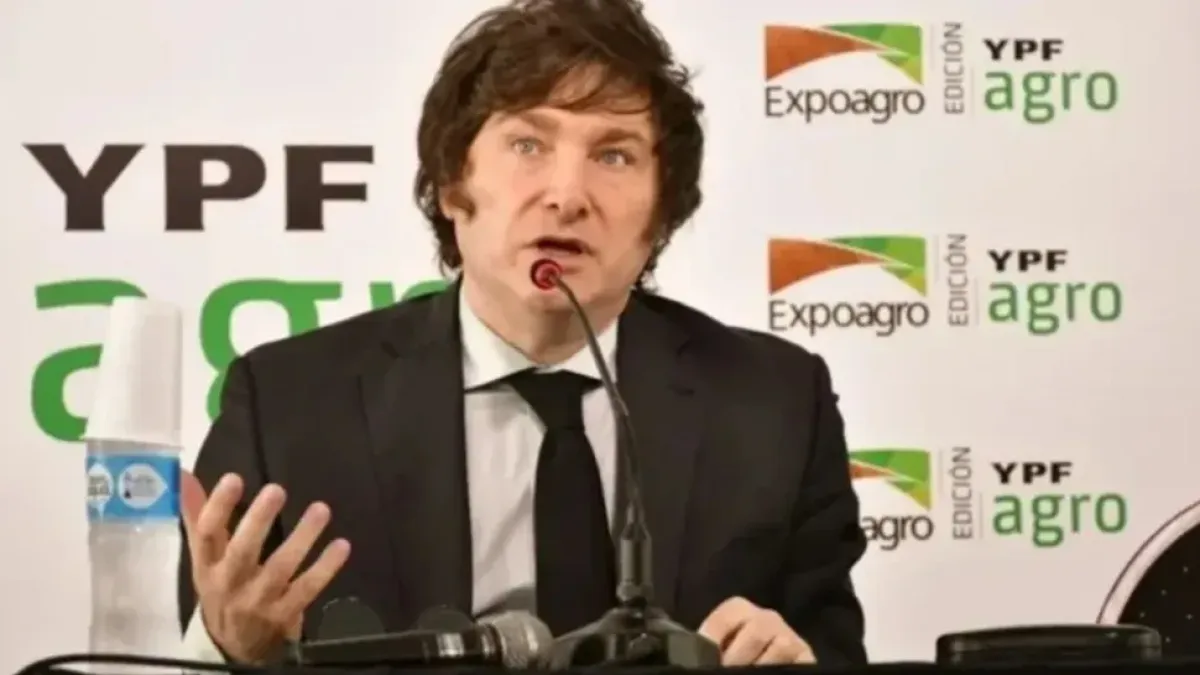 Milei en la ExpoAgro: "Le vamos a sacar el pie de la cabeza al campo"