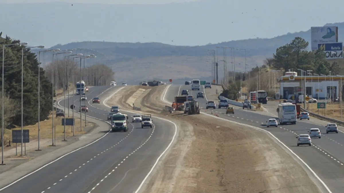 Corte total de tránsito en la autopista Córdoba - Carlos Paz