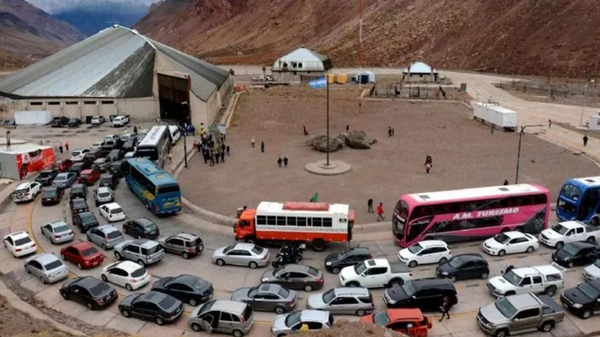 Suspenden tours de compras a Chile tras amenazas de barras