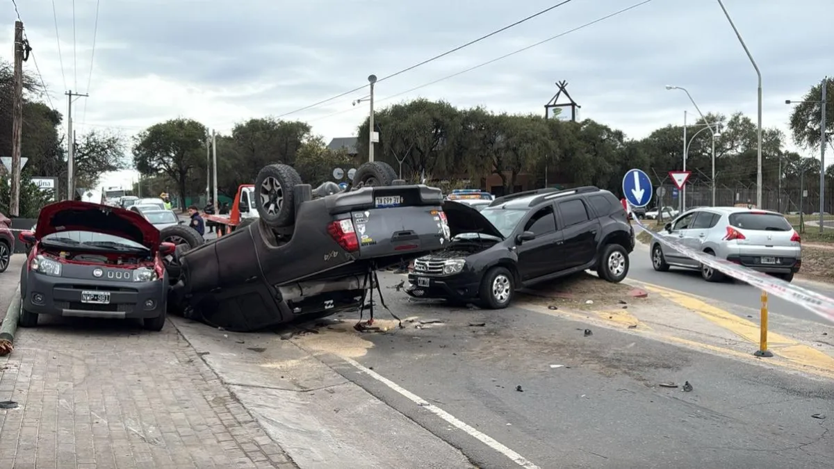 Impactante choque en el camino Intercountries de Córdoba