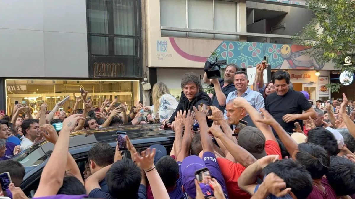 Milei encabezó el "tour de la gratitud" en Córdoba