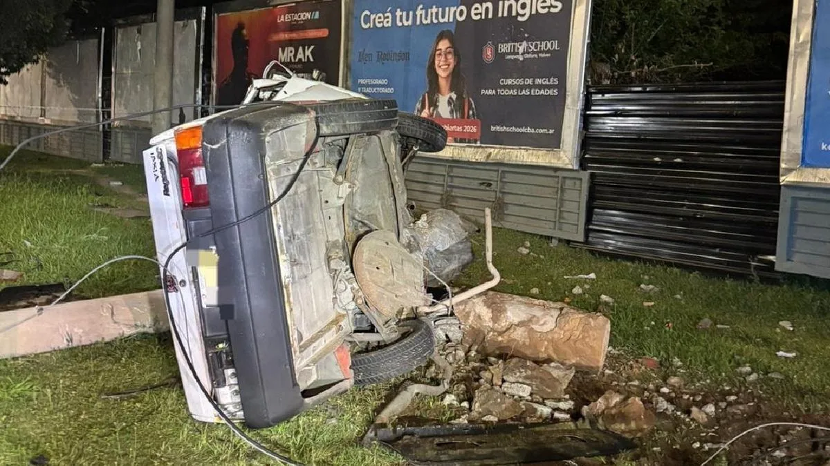 Choque fatal: murió un hombre en avenida La Voz del Interior