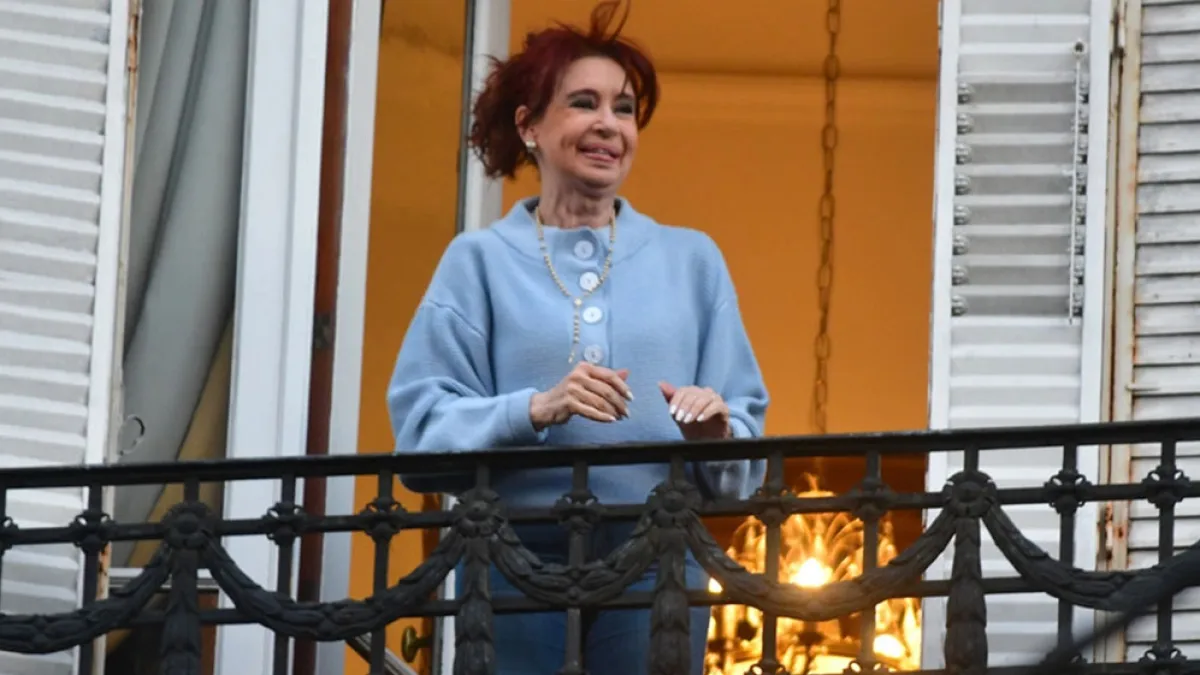 Dieron de alta a Cristina Kirchner tras dos semanas de internación