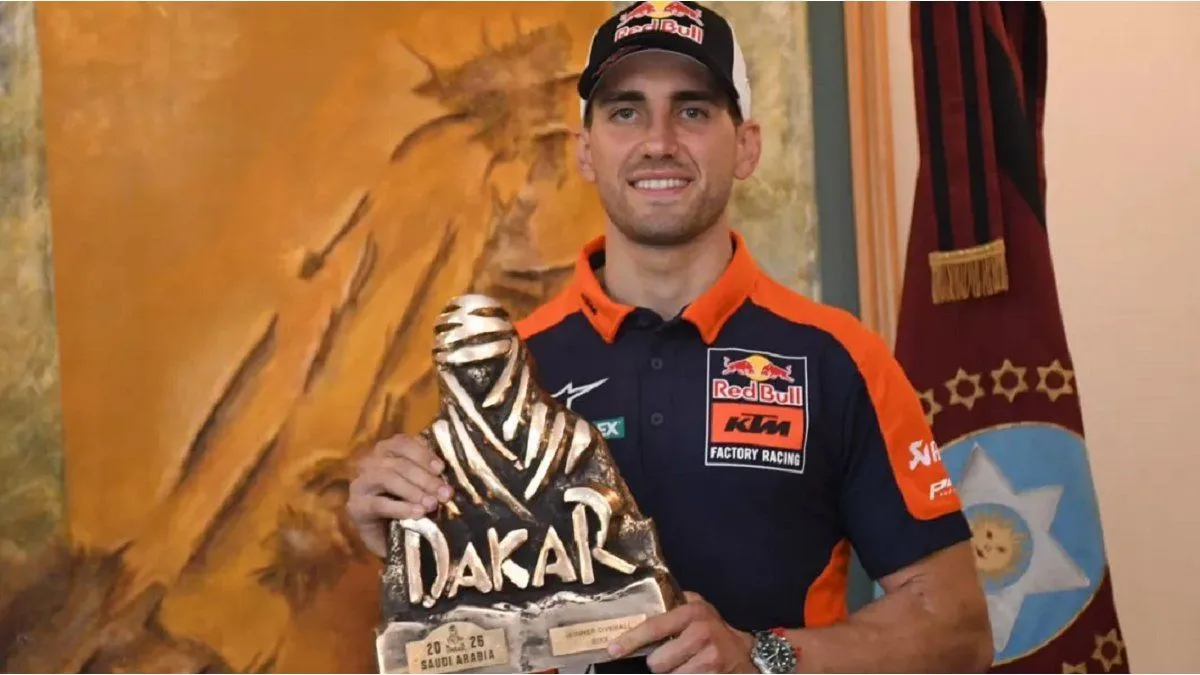 Milei recibe a Luciano Benavides tras su consagración en el Dakar