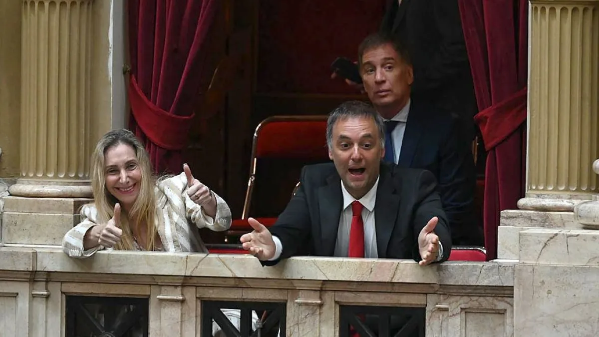 Milei celebró la aprobación de la reforma laboral y dijo que la ley "termina con la industria del juicio"