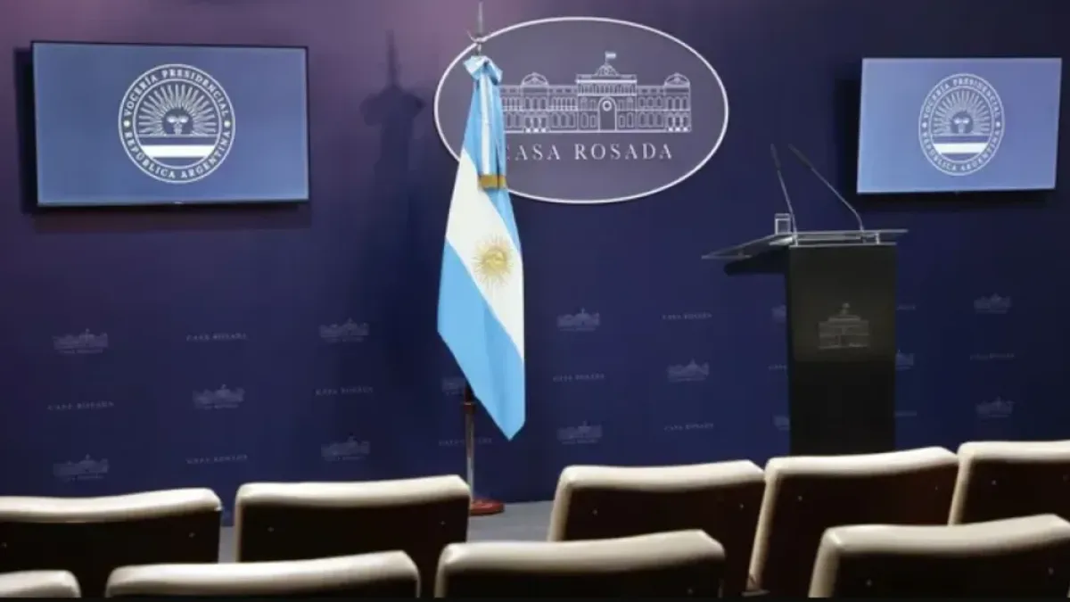 El Gobierno reabrirá el lunes la sala de prensa y Adorni dará una conferencia