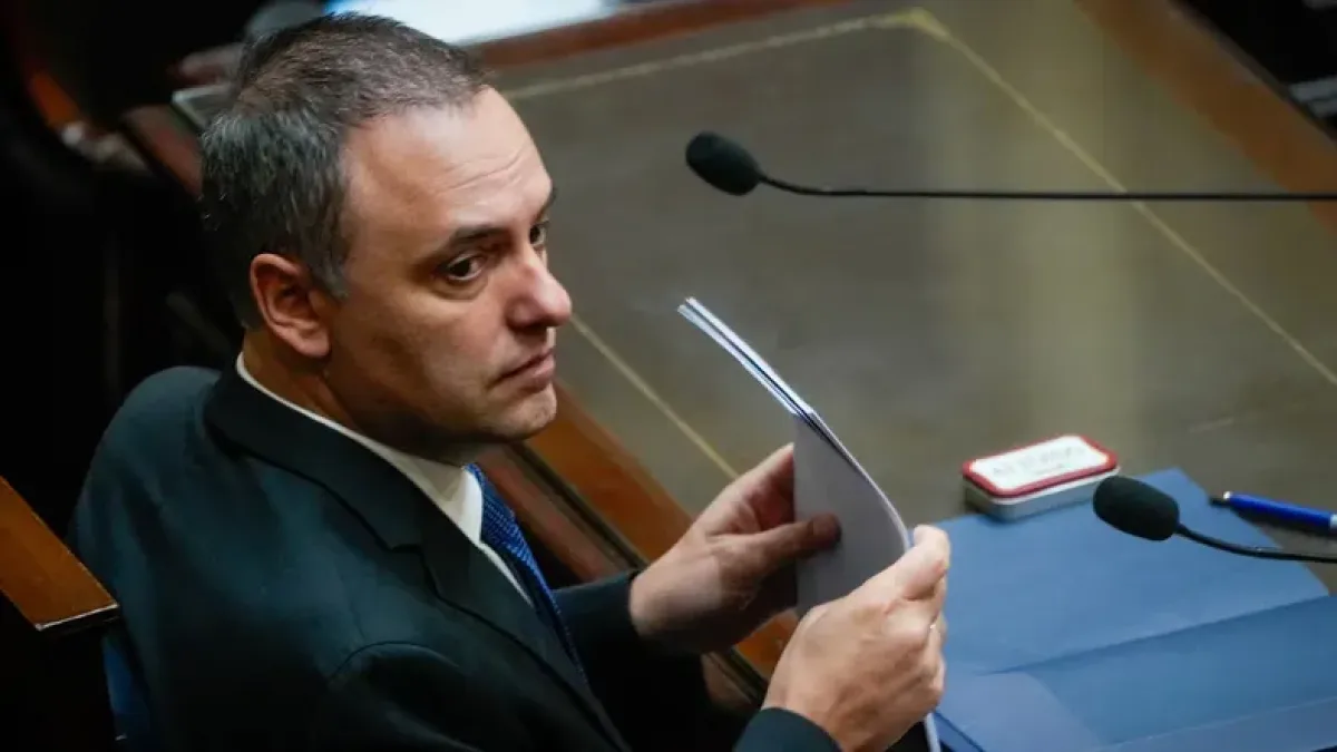 Manuel Adorni renunció a su cargo de Jefe de Gabinete