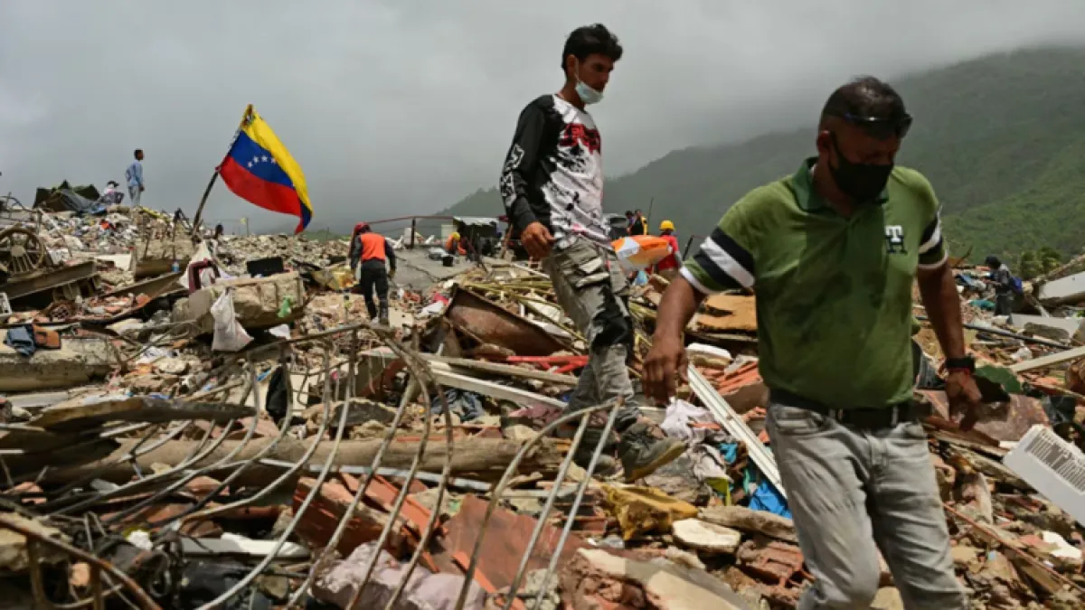 Ascienden a 4.490 los muertos por los sismos en Venezuela