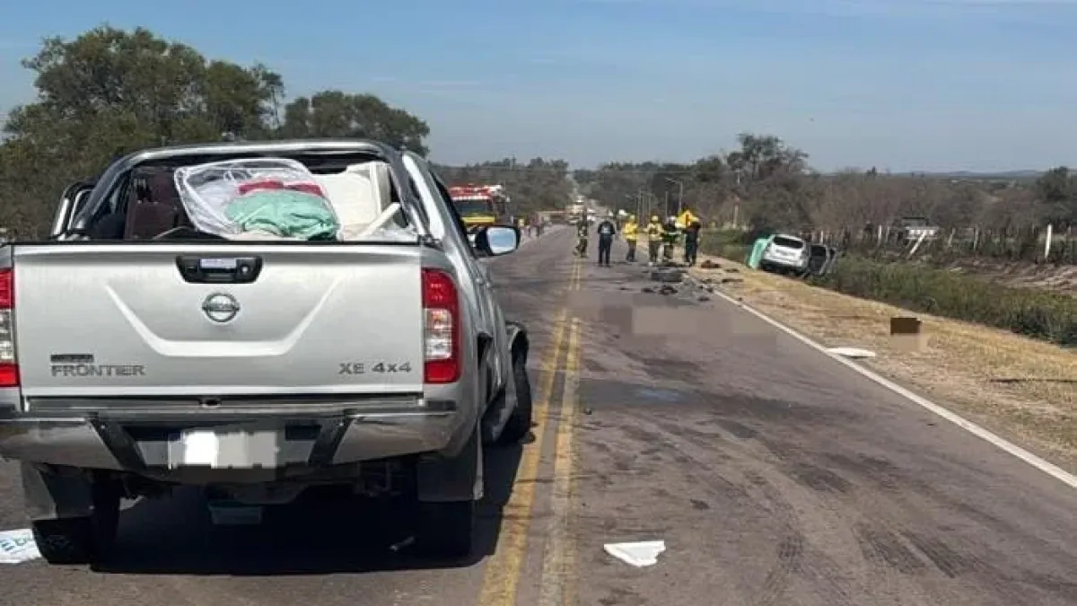 Dos personas murieron en un choque frontal en la Ruta Nacional 9