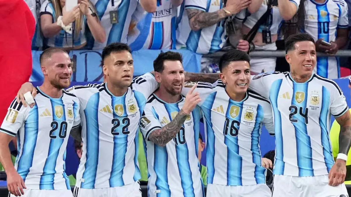Argentina se mide ante Inglaterra por un lugar en la final del mundo