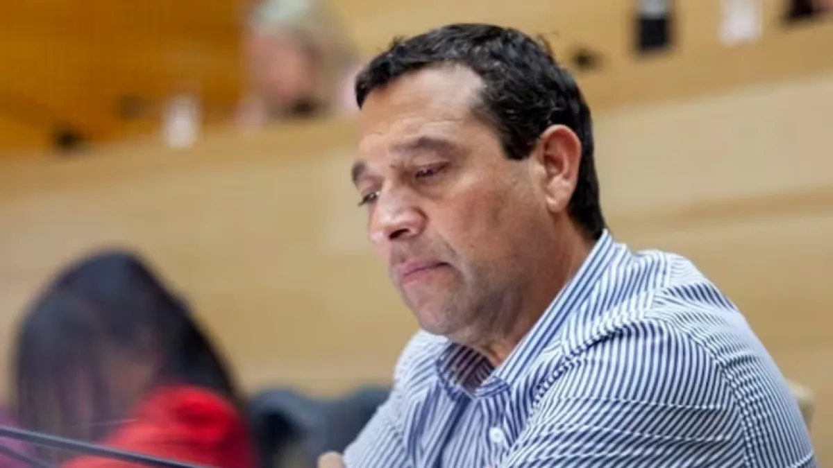 El legislador Ramón Flores pidió licencia tras la detención de su asesor
