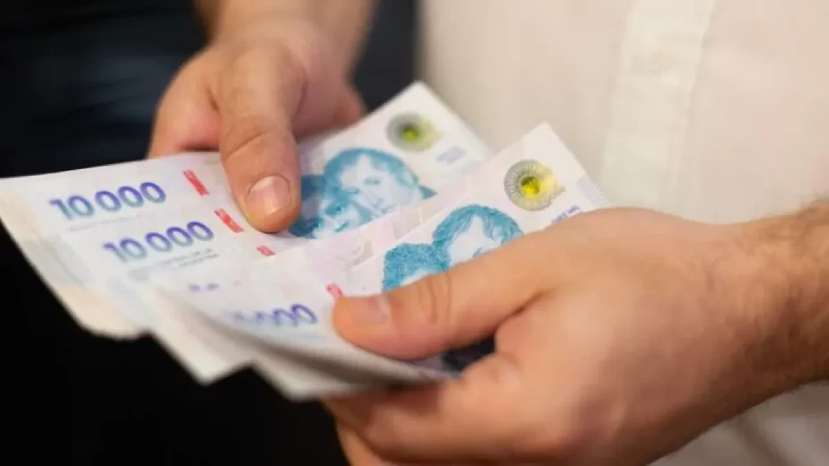 El Gobierno busca que los salarios básicos tengan un piso de $1 millón