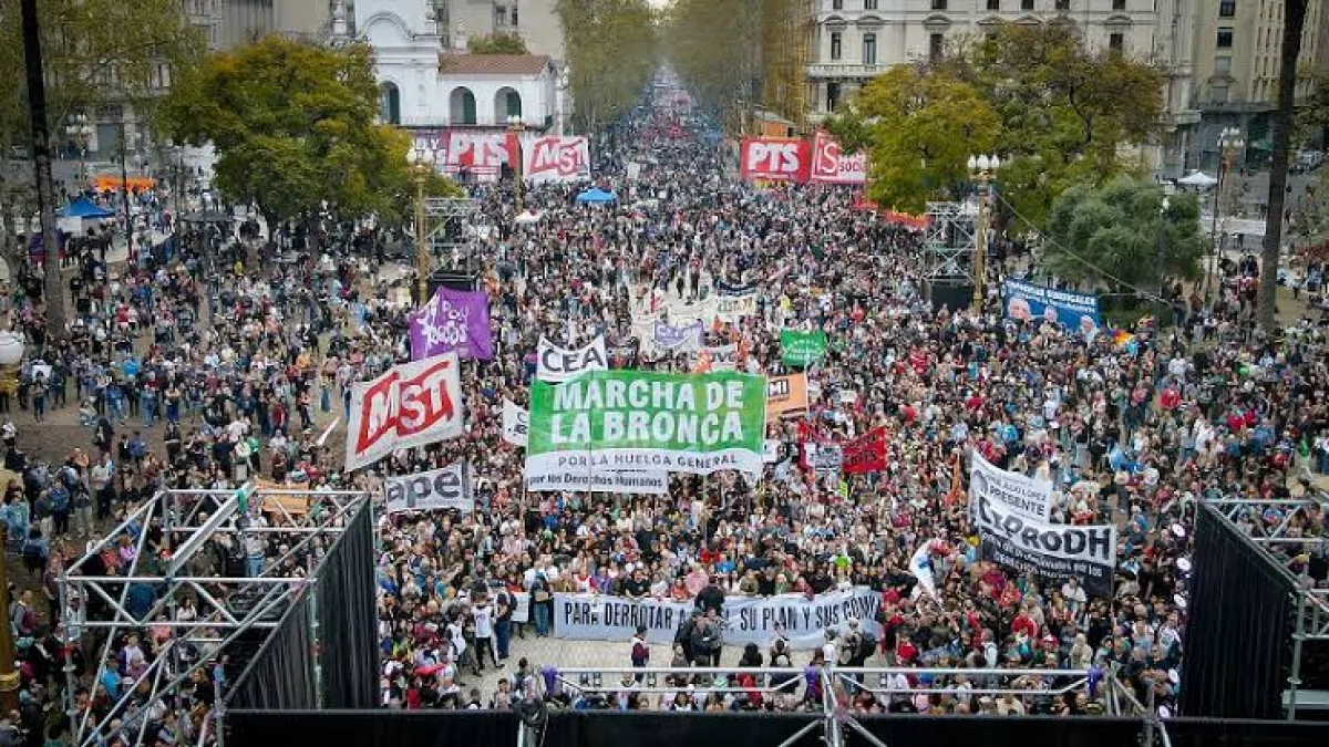 "Marcha de la Bronca": la izquierda se movilizó contra Milei y el ajuste
